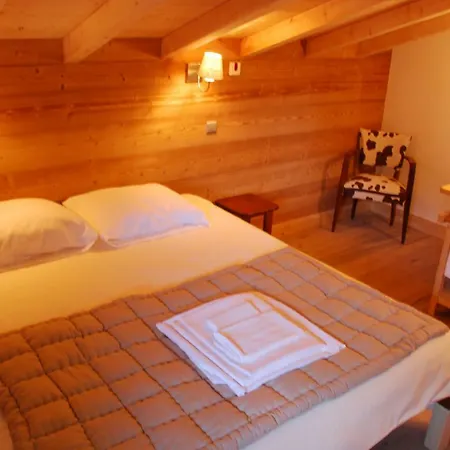 Holiday home Chalet De L'armanaz